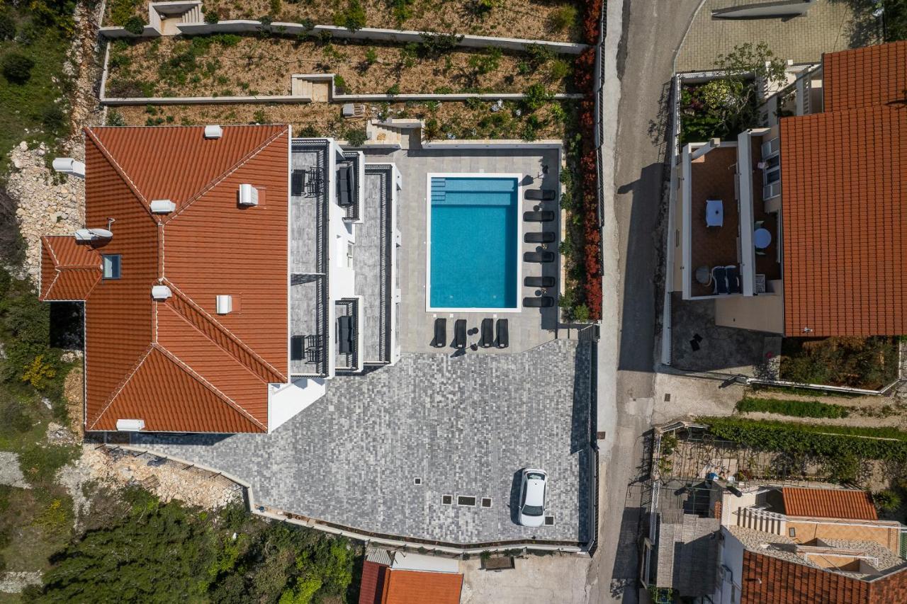 Villa Barbara & Zoran With Heated Swimming Pool Seget Vranjica Eksteriør bilde