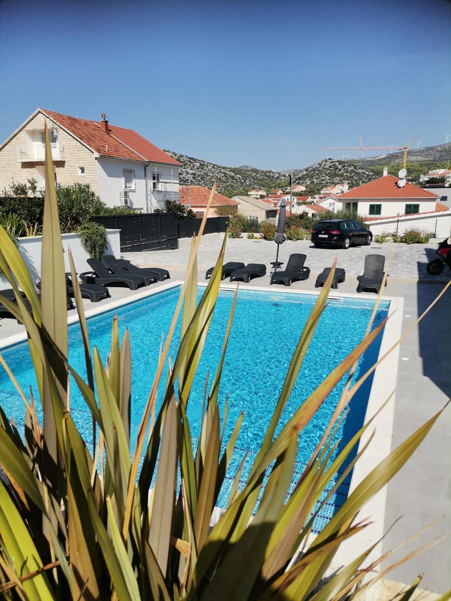 Villa Barbara & Zoran With Heated Swimming Pool Seget Vranjica Eksteriør bilde